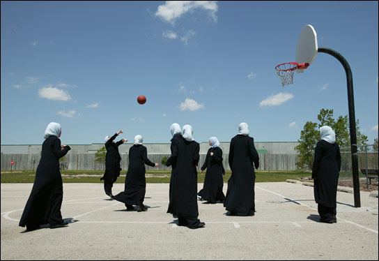 Muslim girls playing basketball at Illinois school.jpg